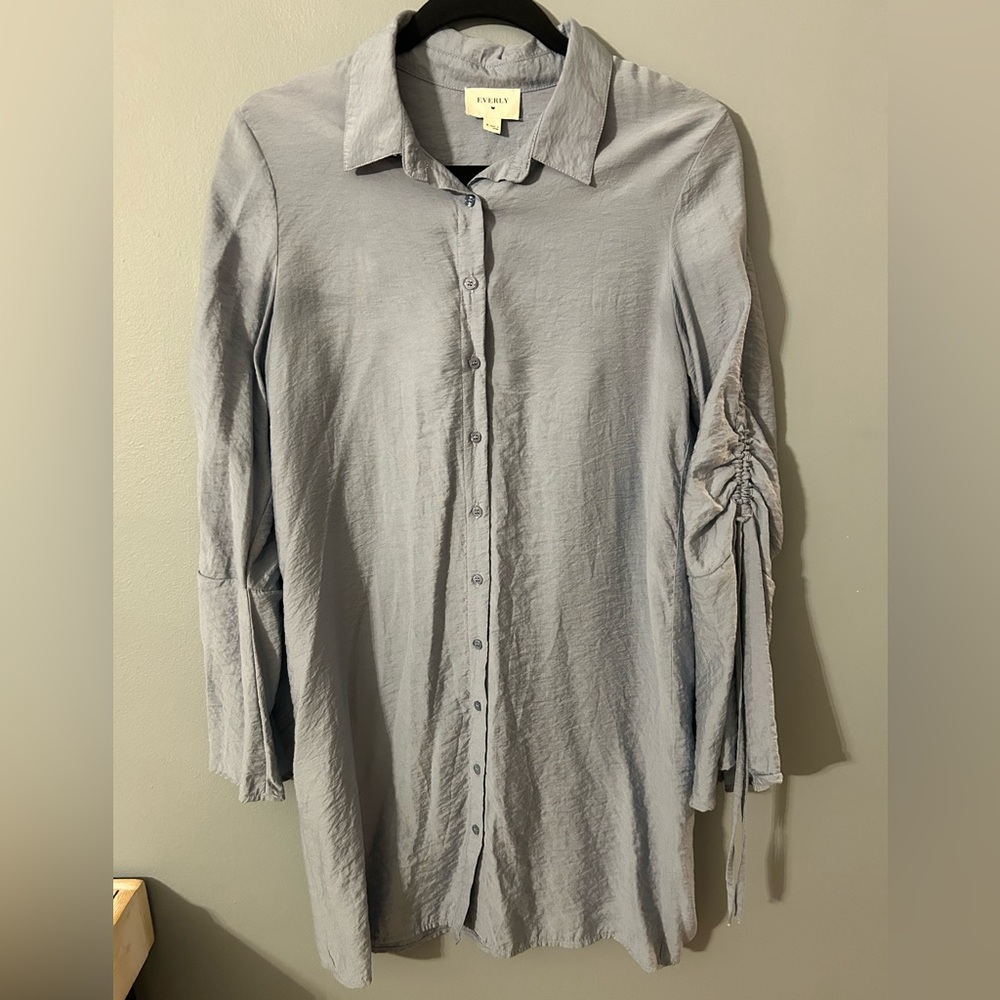 Everly Anthropologie Medium Baby Blue Button Down Dress